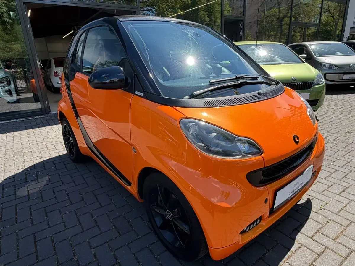 Usata Smart ForTwo Coupé 84 CV (61 kW) 2011 Arancione Coupé