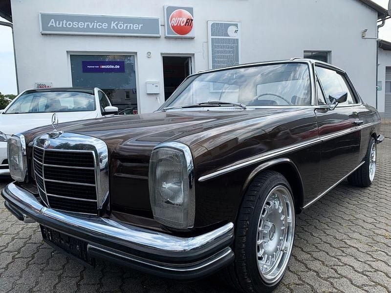 Braun Gebraucht 1969 Mercedes 250 | 10.900 € - Bild 1/4