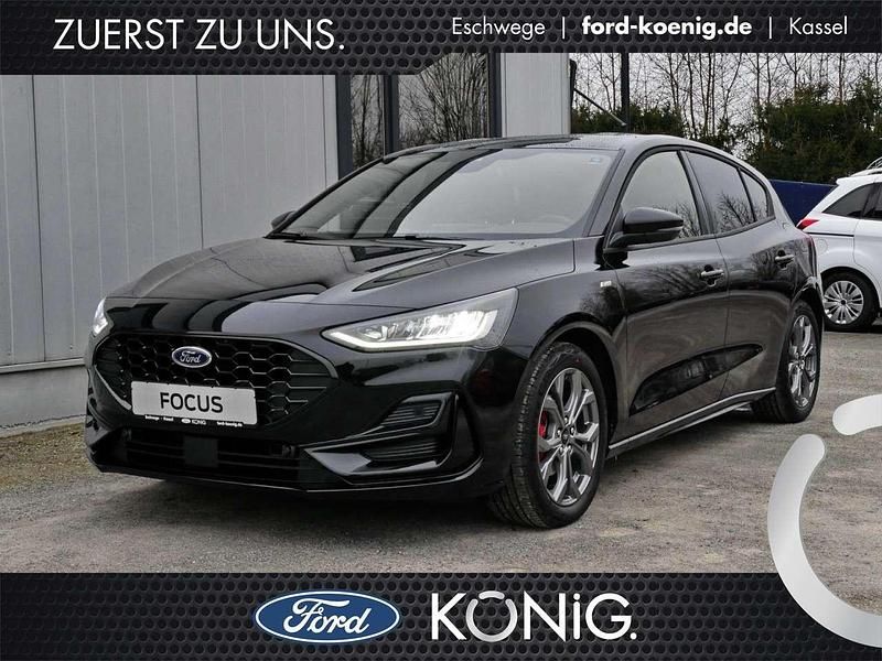 Agate black (schwarz) Gebraucht 2025 Ford Focus ST-Line Limousine | 25.990 € (Fairer Preis) - Bild 1/4