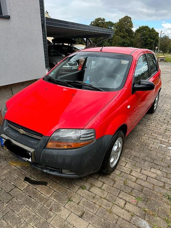 Rot Gebraucht 2006 Chevrolet Kalos Kleinwagen | 599 € (Superpreis) - Bild 1/4