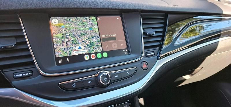 Gebraucht Opel Astra 136 PS (100 kW) 2017 Silber Kombi