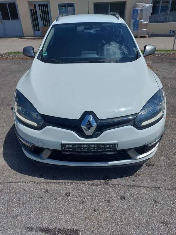 Weiß Gebraucht 2014 Renault Mégane GrandTour Dynamique Kombi | 5.490 € (Fairer Preis) - Bild 1/4