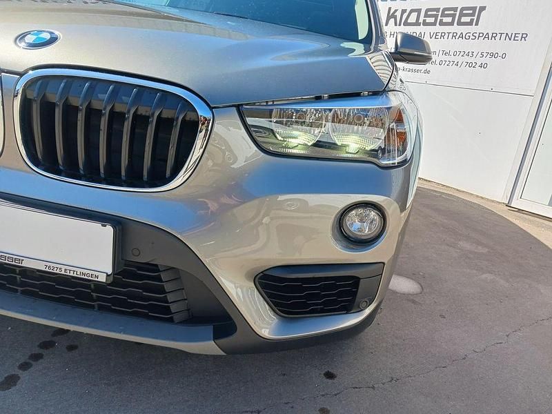 Gebraucht BMW X1 Advantage 140 PS (102 kW) 2019 Grau SUV