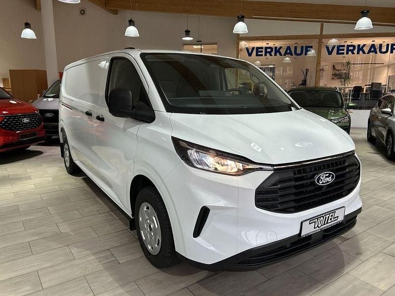 Nouvelle Ford Transit Custom Trend 136 ch (100 kW) 2025 Blanc Berline
