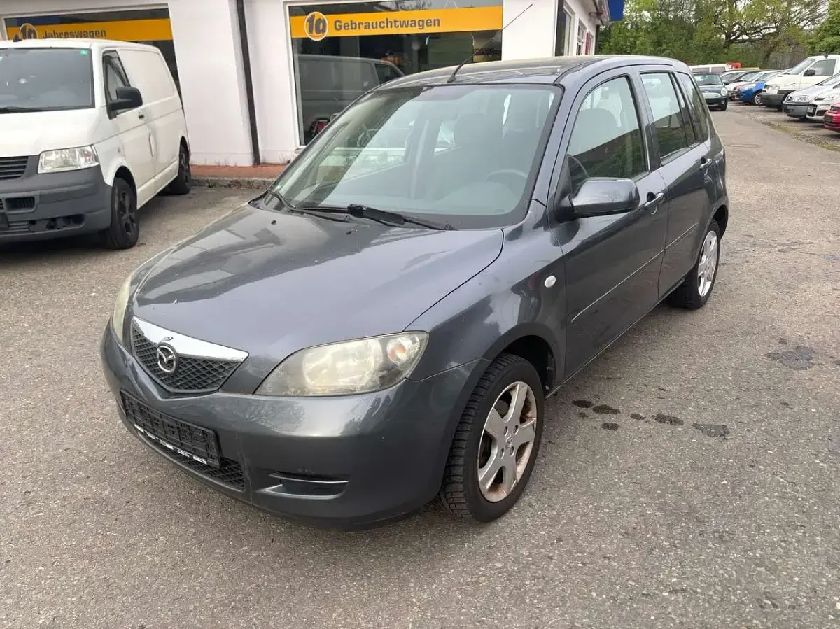 Usata Mazda 2 Active 80 CV (58 kW) 2005 Grigio Utilitaria