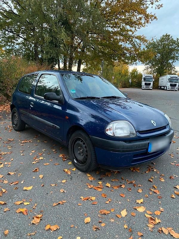 Gebraucht Renault Clio II 58 PS (42 kW) 2001 Blau Kleinwagen