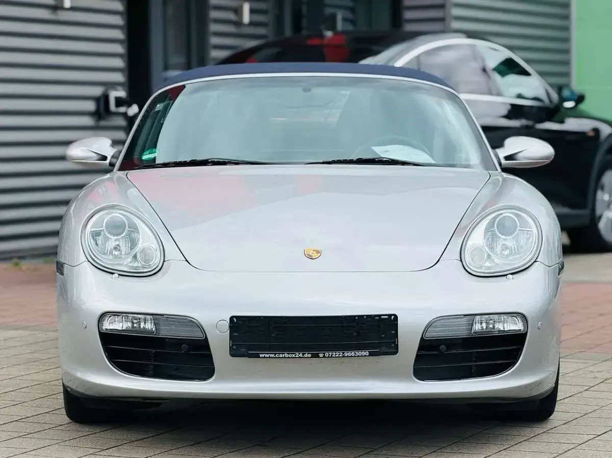 Gebraucht Porsche Boxster Basis 245 PS (180 kW) 2007 Arktissilbermetallic Cabrio