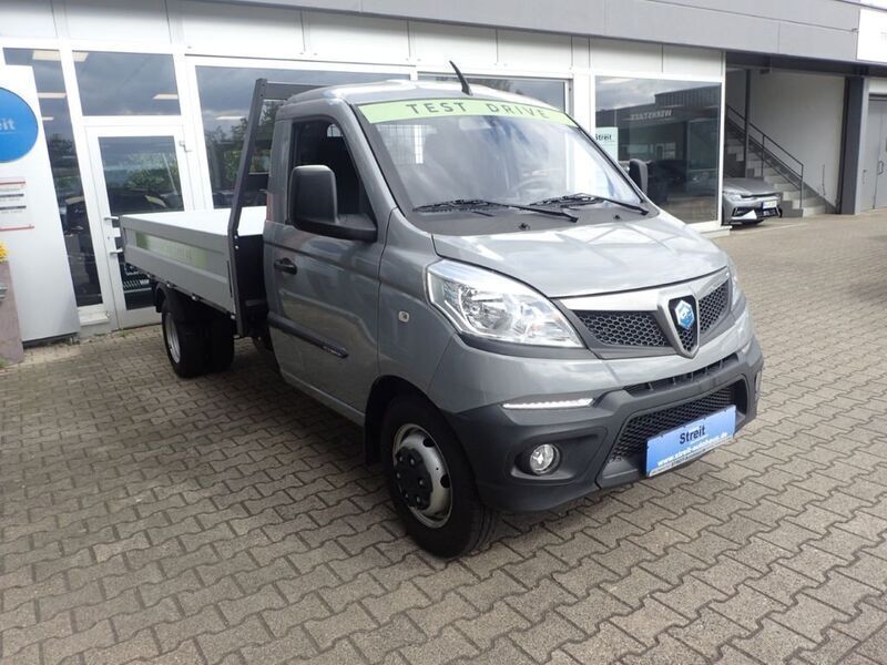Gebraucht Piaggio Porter 106 PS (77 kW) 2021 Grau