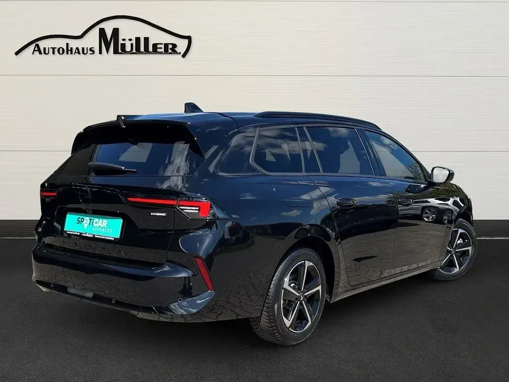 Gebraucht Opel Astra 145 PS (106 kW) 2025 Lackierung schwarz perla nera/ Kleinwagen