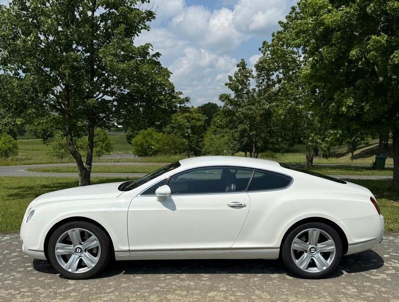 Weiß Gebraucht 2006 Bentley Continental GT Coupé | 26.990 € - Bild 1/4