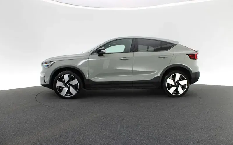 Gebraucht Volvo EC40 Plus 300 kW (408 PS) 2022 Grün SUV