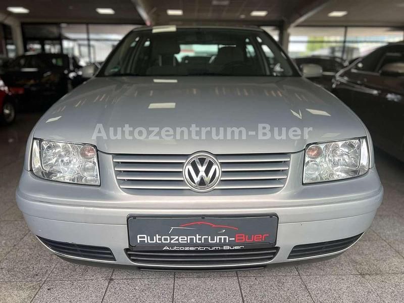 Silber Gebraucht 1999 VW Bora Limousine | 1.990 € (Fairer Preis) - Bild 1/4