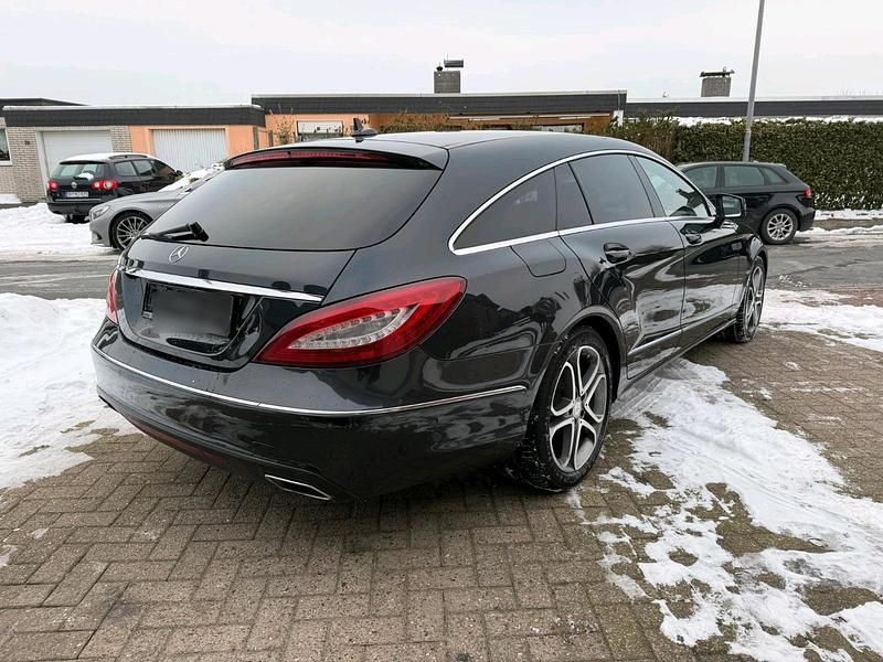 Gebraucht Mercedes CLS350 Shooting Brake 258 PS (189 kW) 2015 Schwarz Kombi