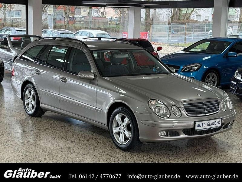 Gebraucht Mercedes E200 163 PS (119 kW) 2005 Silber Kombi
