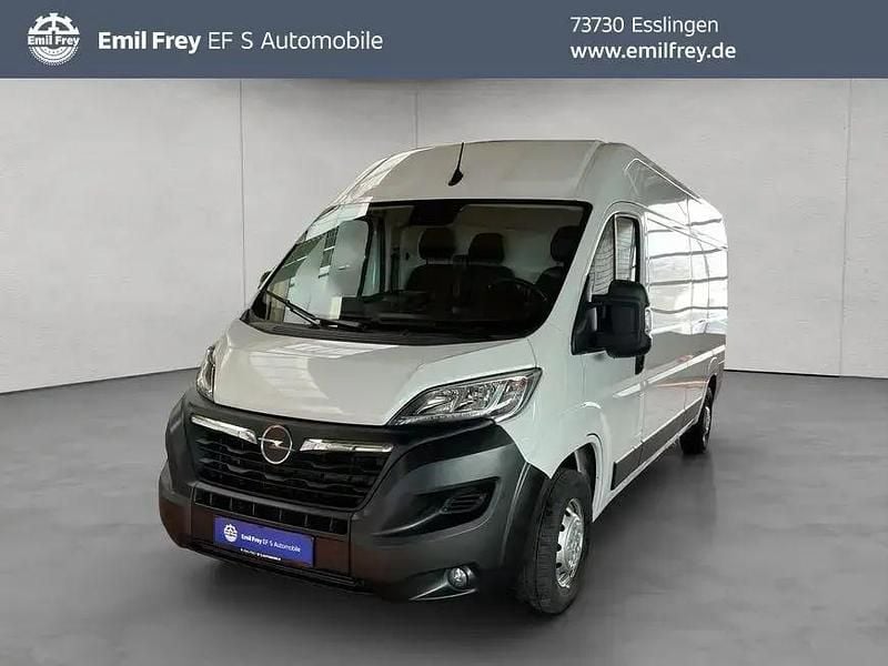 Weiß Gebraucht 2023 Opel Movano S Kombi | 20.890 € (Fairer Preis) - Bild 1/4