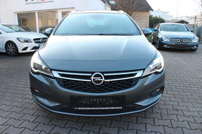 Gebraucht Opel Astra Dynamic 125 PS (91 kW) 2017 Grau Kombi