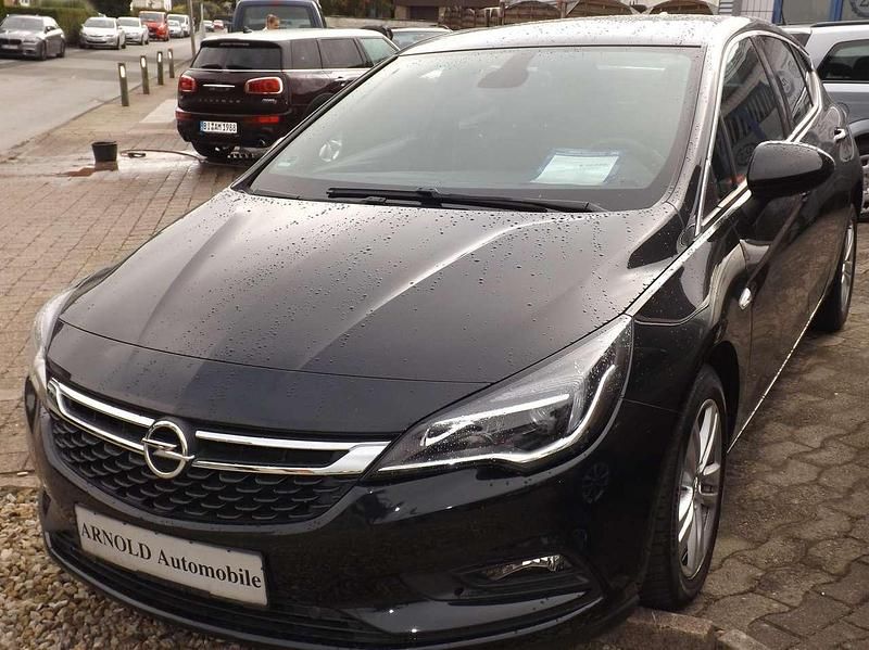Gebraucht Opel Astra Dynamic 125 PS (91 kW) 2016 Karbonschw graphitschw midnigh Kleinwagen