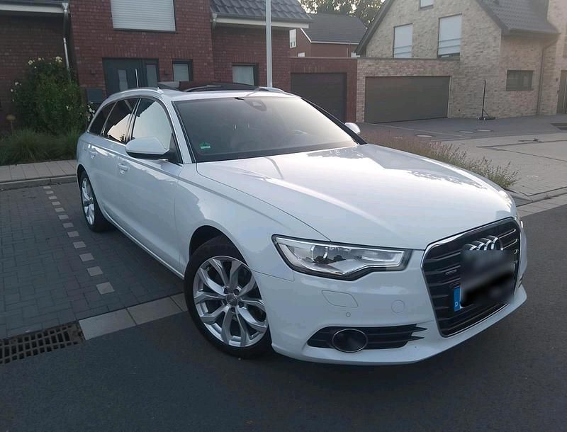 Weiß Gebraucht 2013 Audi A6 Kombi | 13.500 € (Fairer Preis) - Bild 1/4