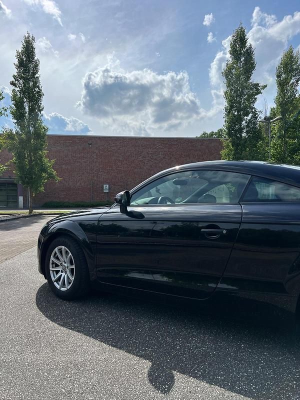 Schwarz Gebraucht 2008 Audi TT Basis Coupé | 4.999 € (Fairer Preis) - Bild 1/4