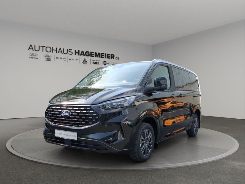 Schwarz Neu 2025 Ford Tourneo Custom Titanium Van / Kleinbus | 54.950 € (Etwas zu teuer) - Bild 1/4