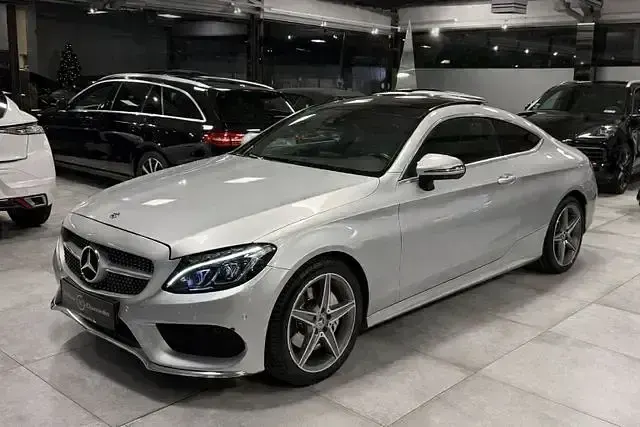 Gebraucht Mercedes C200 AMG line 184 PS (135 kW) 2018 Silber Coupé