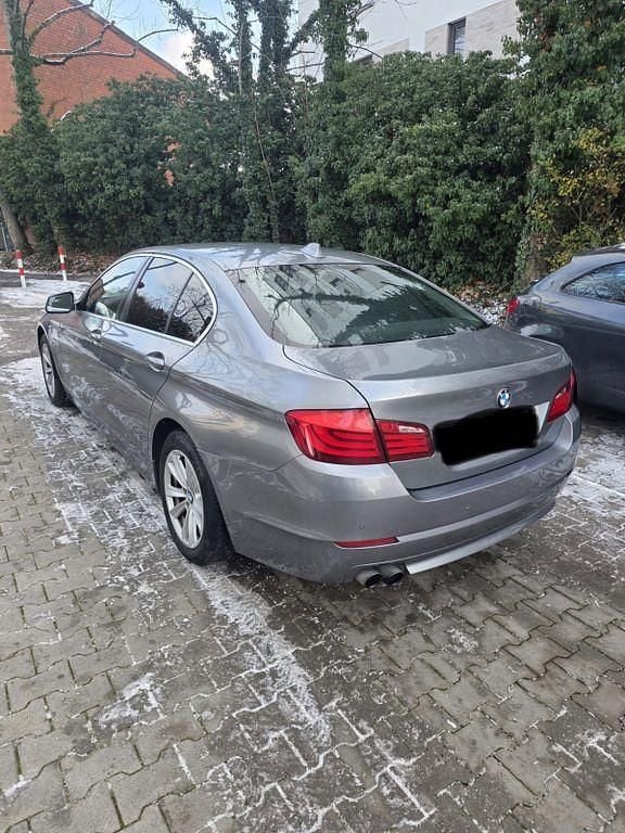 Gebraucht BMW 523 204 PS (150 kW) 2011 Grau Limousine