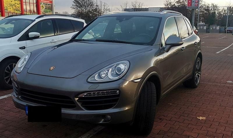 Grau Gebraucht 2014 Porsche Cayenne S SUV | 35.000 € (Superpreis) - Bild 1/4