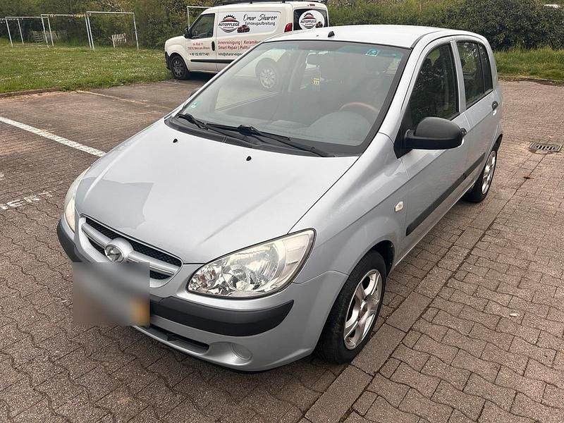 Gebraucht Hyundai Getz 62 PS (45 kW) 2008 Silber Kleinwagen
