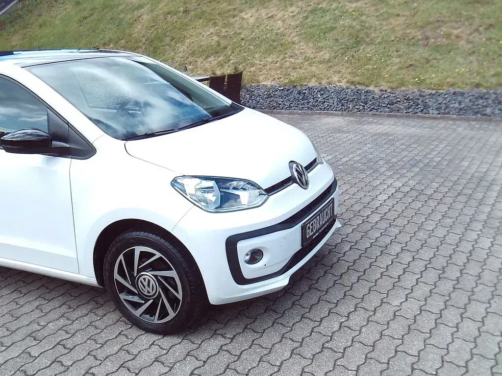 Używany VW up! Join 60 KM (44 kW) 2018 Biały Hatchback