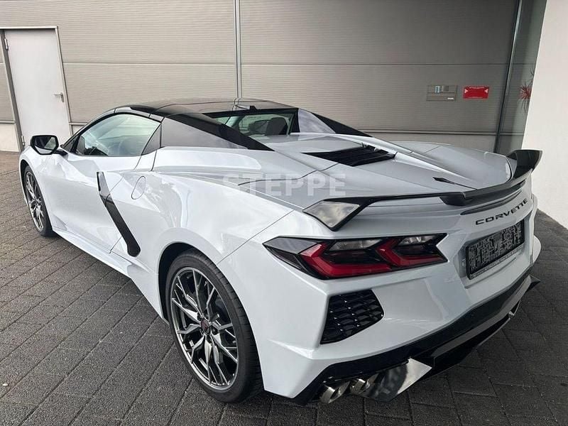 Neu Corvette Stingray 481 PS (353 kW) 2025 Ceramic matrix gray met. Cabrio