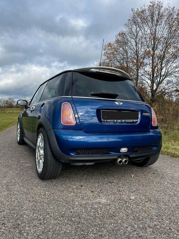 Usata Mini Cooper S 163 CV (119 kW) 2004 Blu Utilitaria