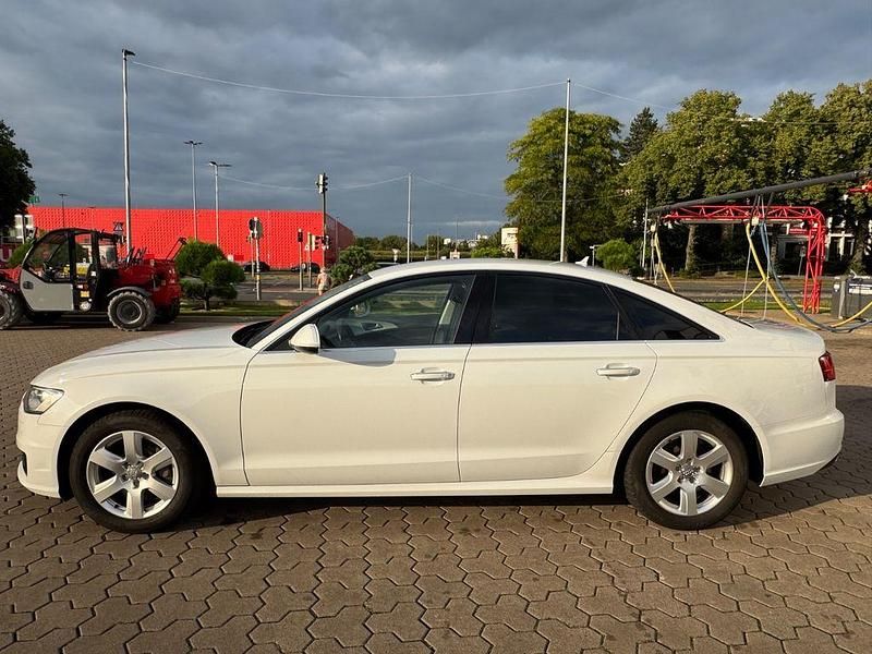 Gebraucht Audi A6 218 PS (160 kW) 2015 Weiß Limousine