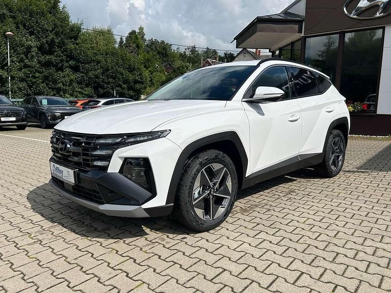 Neu Hyundai Tucson Trend 160 PS (117 kW) 2025 Atlas white / sol SUV