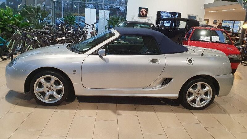 Gebraucht MG TF 136 PS (100 kW) 2004 Blau Cabrio