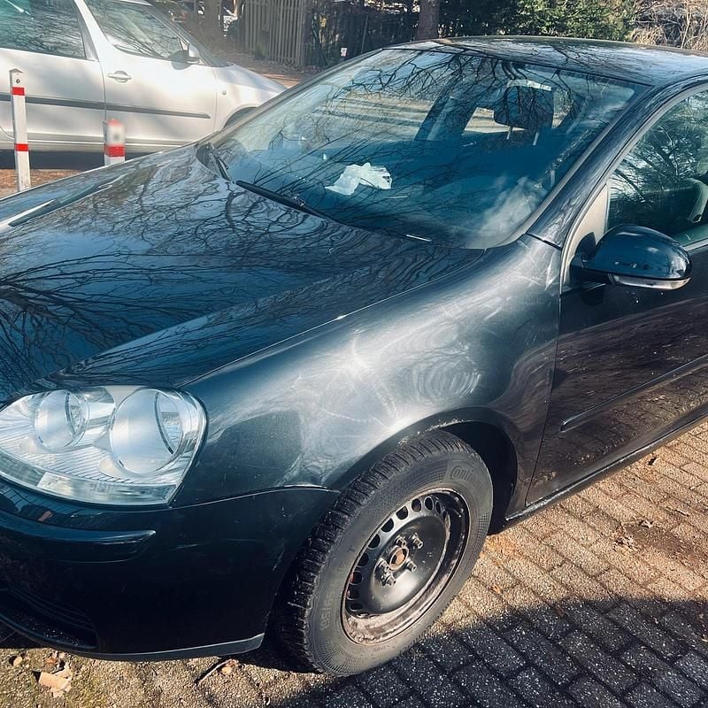 Gebraucht VW Golf IV 75 PS (55 kW) 2005 Schwarz Limousine