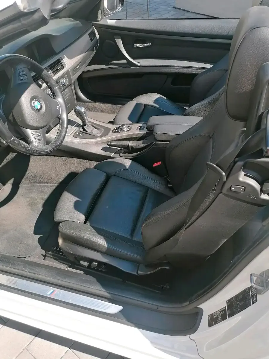 Gebraucht BMW 325 Cabriolet M Performance 218 PS (160 kW) 2013 Weiß Cabrio