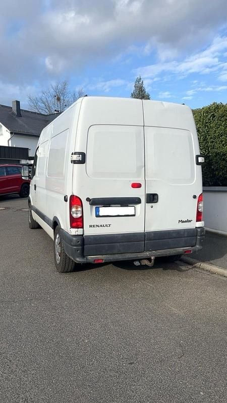 Usado Renault Master 120 HP (88 kW) 2010 Branco Monovolume