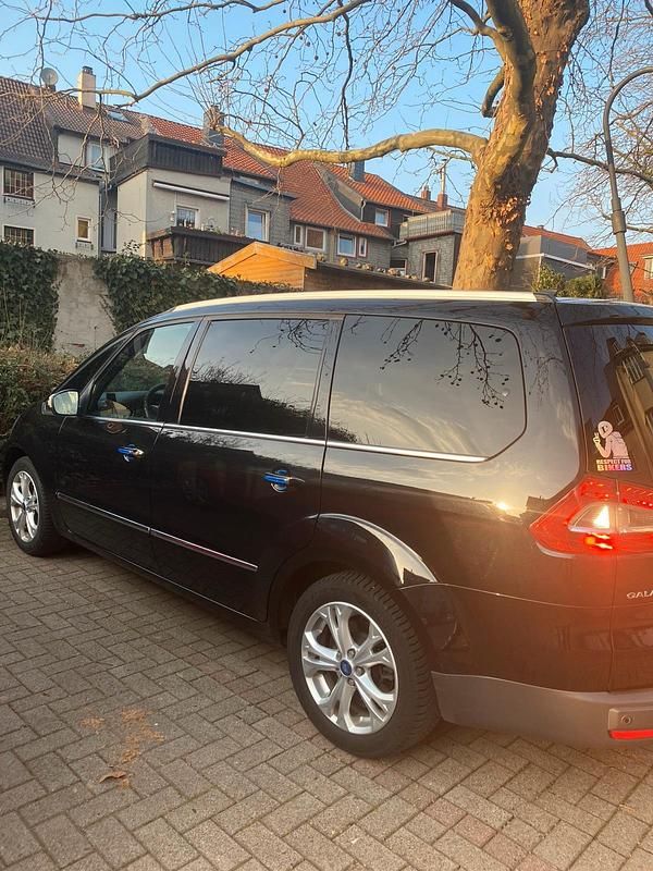 Gebraucht Ford Galaxy 203 PS (149 kW) 2012 Schwarz Van / Kleinbus