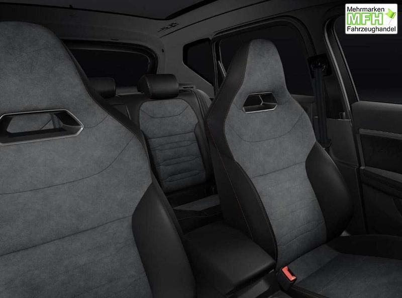 Neu Cupra Ateca 190 PS (139 kW) 2025 Glacial weiss metallic SUV