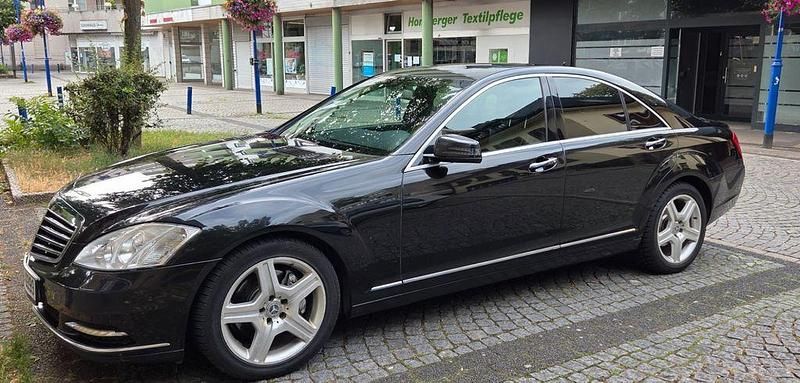 Schwarz Gebraucht 2008 Mercedes S320 Limousine | 8.500 € (Guter Preis) - Bild 1/4