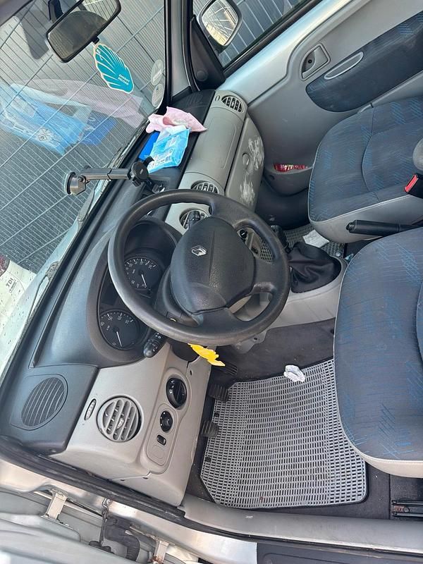 Gebraucht Renault Kangoo 102 PS (75 kW) 2007 Grau Van / Kleinbus