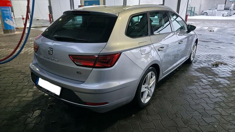 Gebraucht Seat Leon Beats 131 PS (96 kW) 2019 Silber Kombi