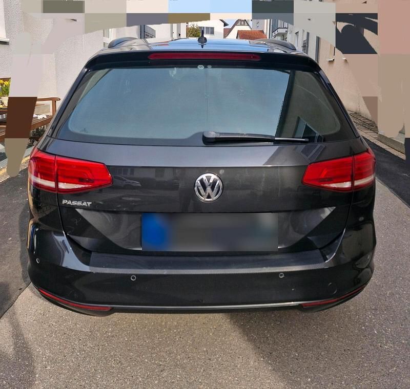 Gebraucht VW Passat 150 PS (110 kW) 2018 Grau Kombi