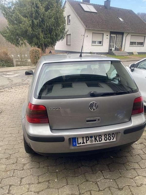 Gebraucht VW Golf IV Trendline 116 PS (85 kW) 2002 Limousine