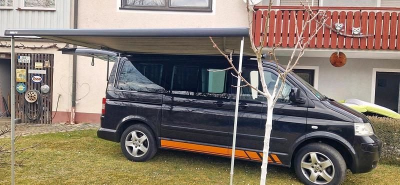 Second-hand VW T5 130 CP (95 kW) 2004 Negru Van