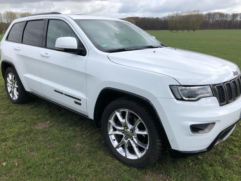 Weiß Gebraucht 2016 Jeep Grand Cherokee SUV | 8.888 € - Bild 1/4