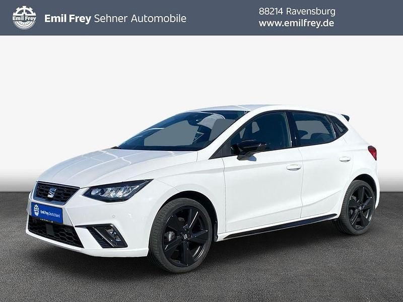 Weiß Gebraucht 2022 Seat Ibiza FR Limousine | 13.490 € (Fairer Preis) - Bild 1/4