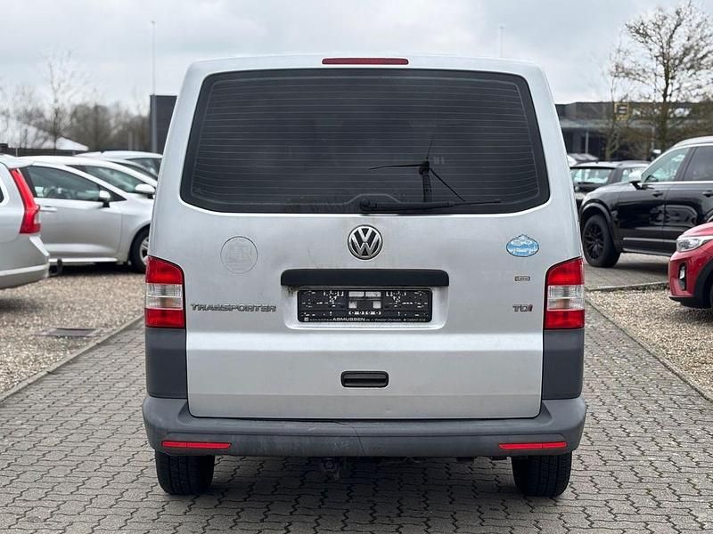 Gebraucht VW T5 140 PS (102 kW) 2013 Silber Van