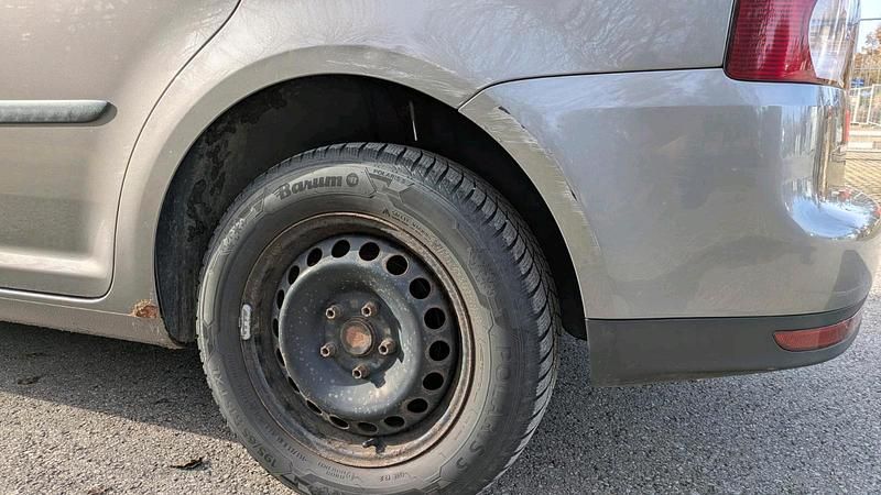 Gebraucht VW Touran 2009 Van / Kleinbus