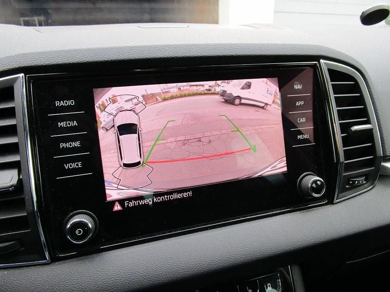 Gebraucht Skoda Karoq 150 PS (110 kW) 2021 Grau SUV